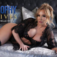 Sexy Trophy Wife Richelle Ryan want that Big Black Cock while the Husband is away